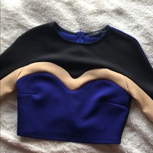 Solemio Cropped Night Out shirt Size S - brand new